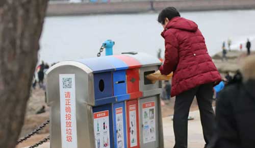如何分類生活垃圾？四色垃圾桶，收納種類各不同